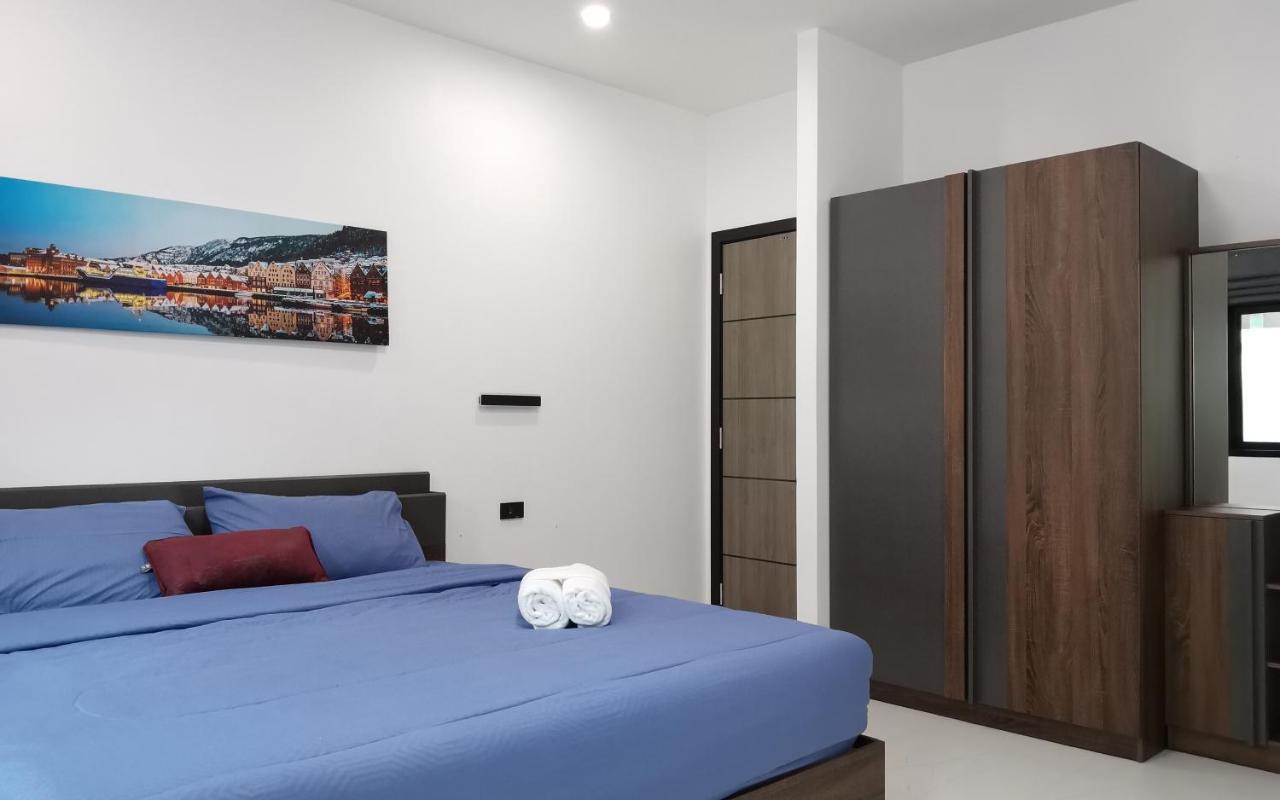 חוף ג'ומטיין Private Pool Villa With Jacuzzi At Royal Park Village - Walk To The Beach - 6 People - Max 3 Males (Adults Only) מראה חיצוני תמונה