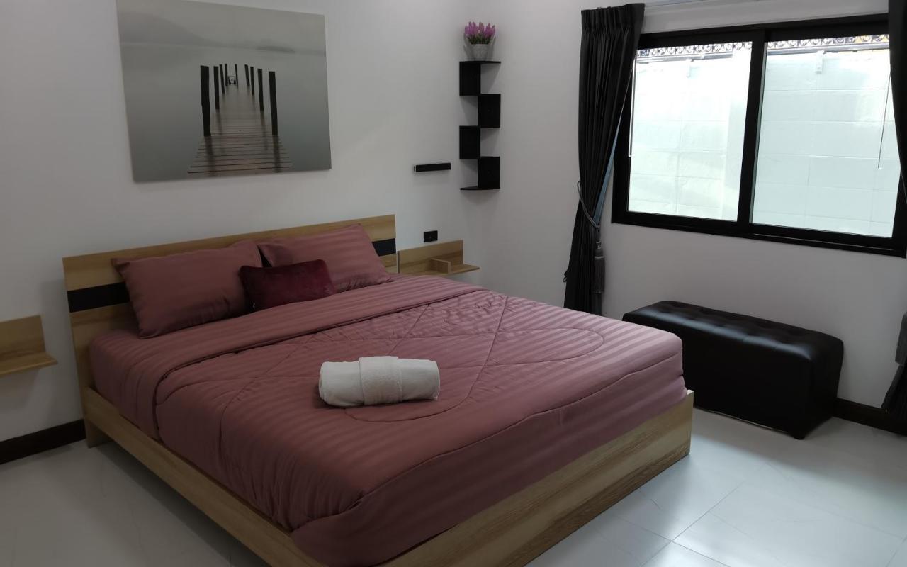 חוף ג'ומטיין Private Pool Villa With Jacuzzi At Royal Park Village - Walk To The Beach - 6 People - Max 3 Males (Adults Only) מראה חיצוני תמונה
