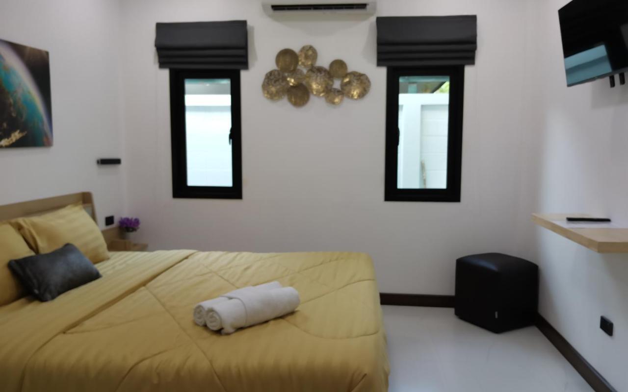 חוף ג'ומטיין Private Pool Villa With Jacuzzi At Royal Park Village - Walk To The Beach - 6 People - Max 3 Males (Adults Only) מראה חיצוני תמונה